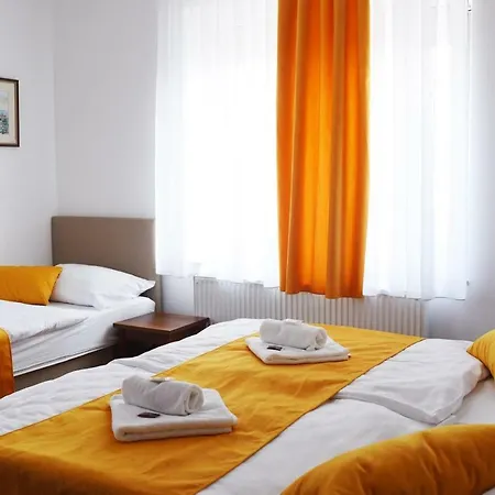 Kubus 3* Ljubljana